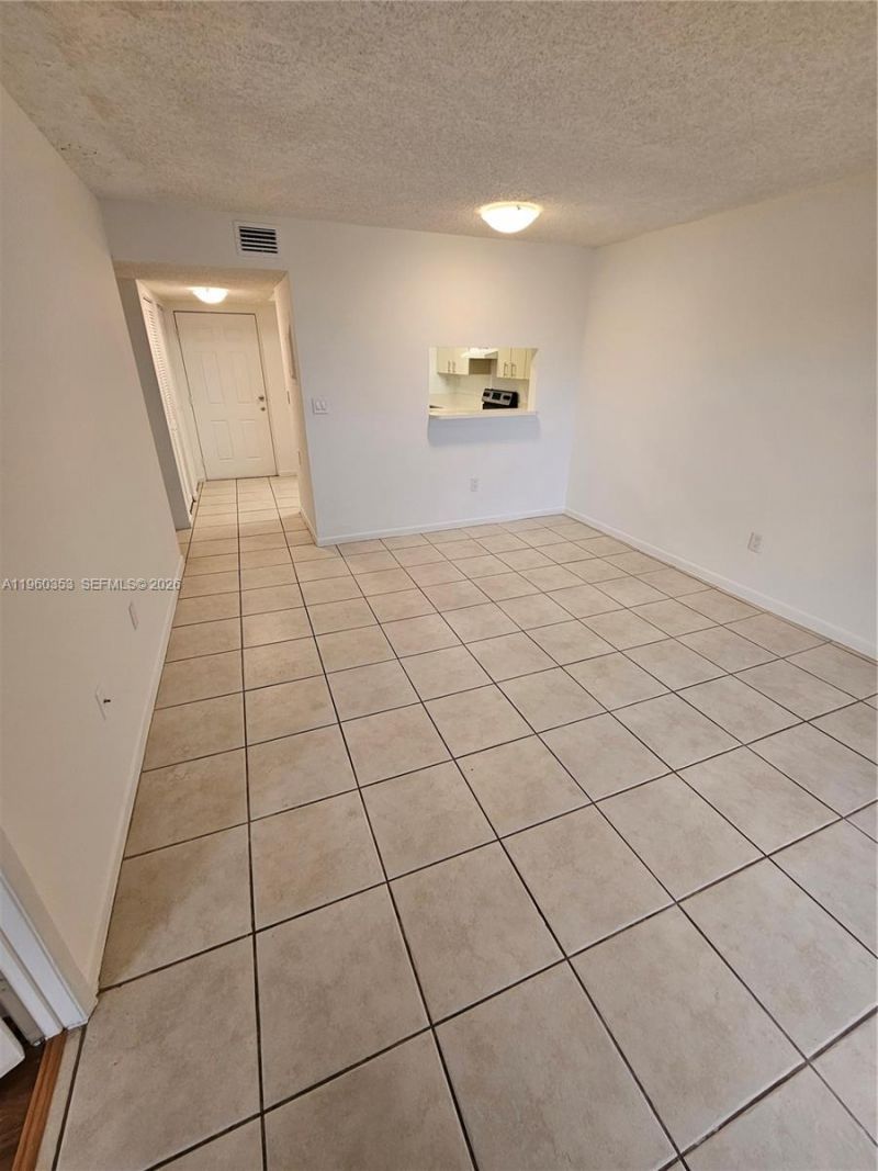 14951 SW 82nd Ln, Unit 17-504, Miami, FL 33193 Photo