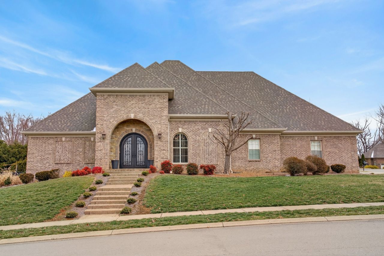 301 Scarsdale Dr S, Hendersonville, TN 37075 Main Photo