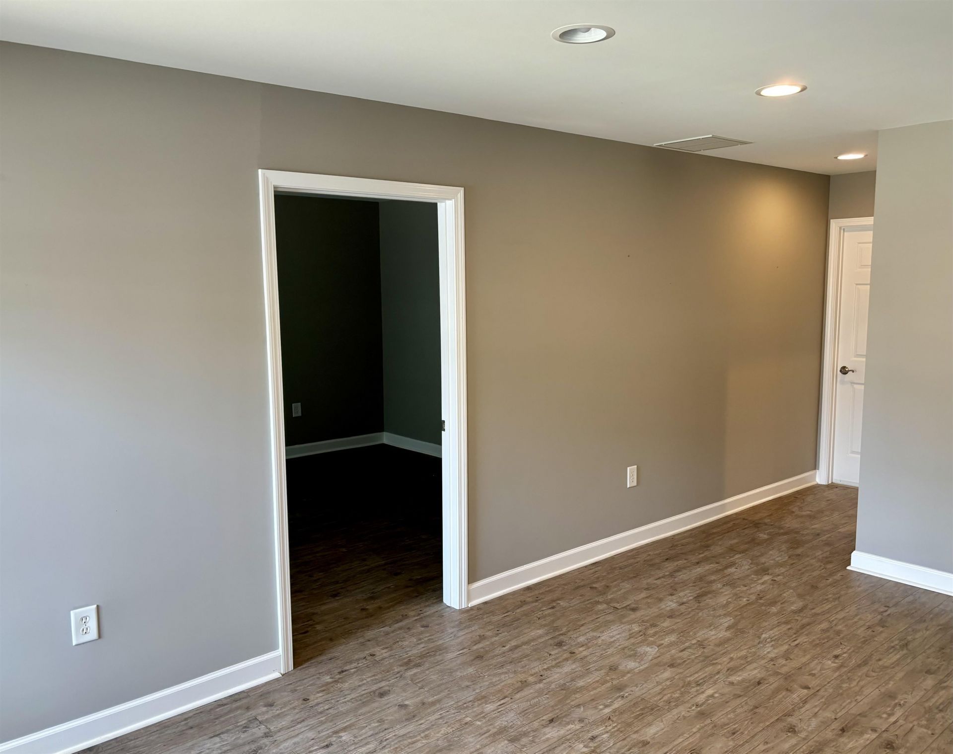 354 Tiller Dr. Photo 4