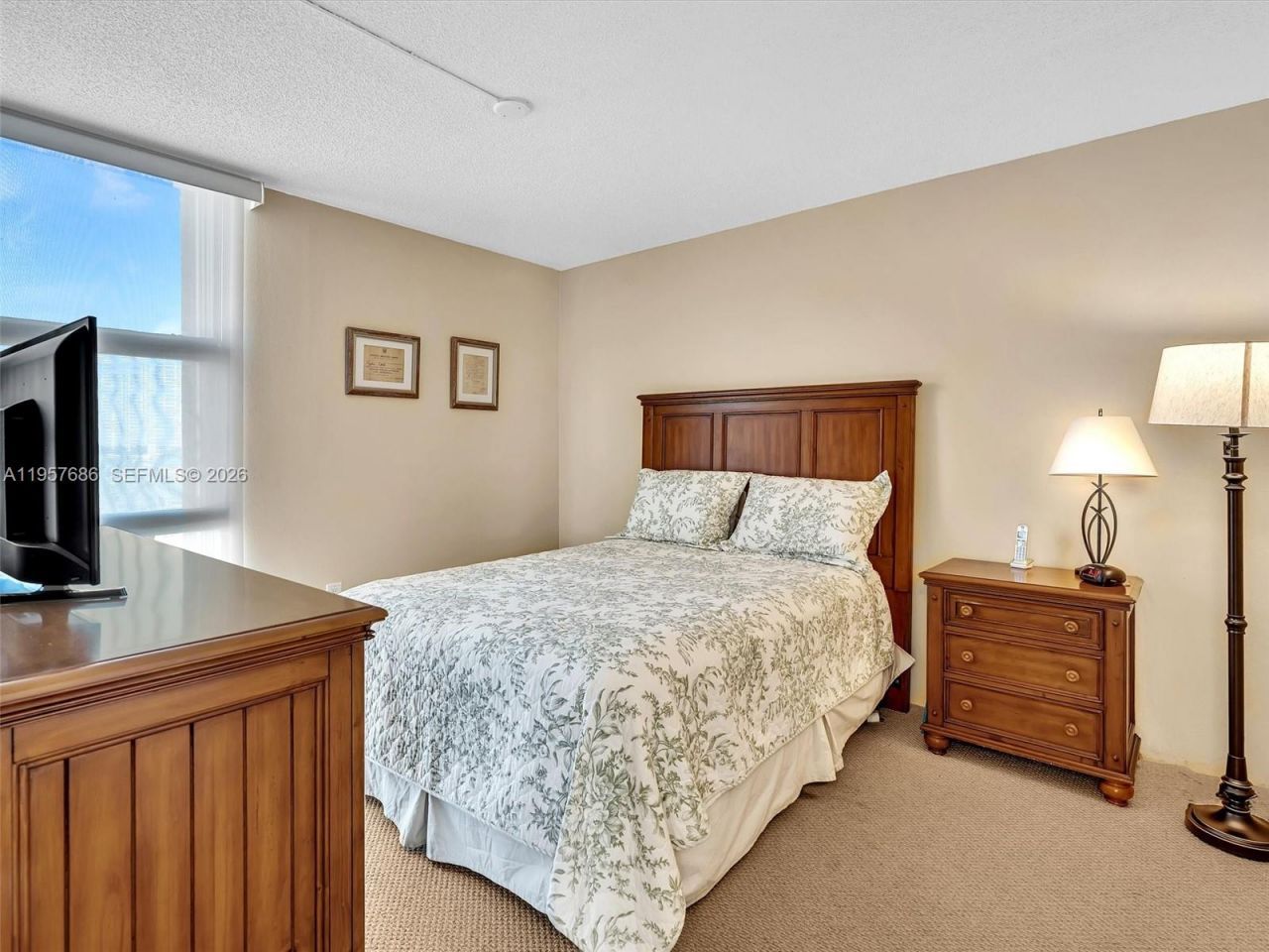 3675 N Country Club Dr, Unit 609, Aventura, FL 33180 Photo