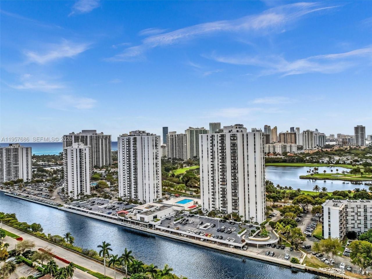 3675 N Country Club Dr, Unit 609, Aventura, FL 33180 Photo