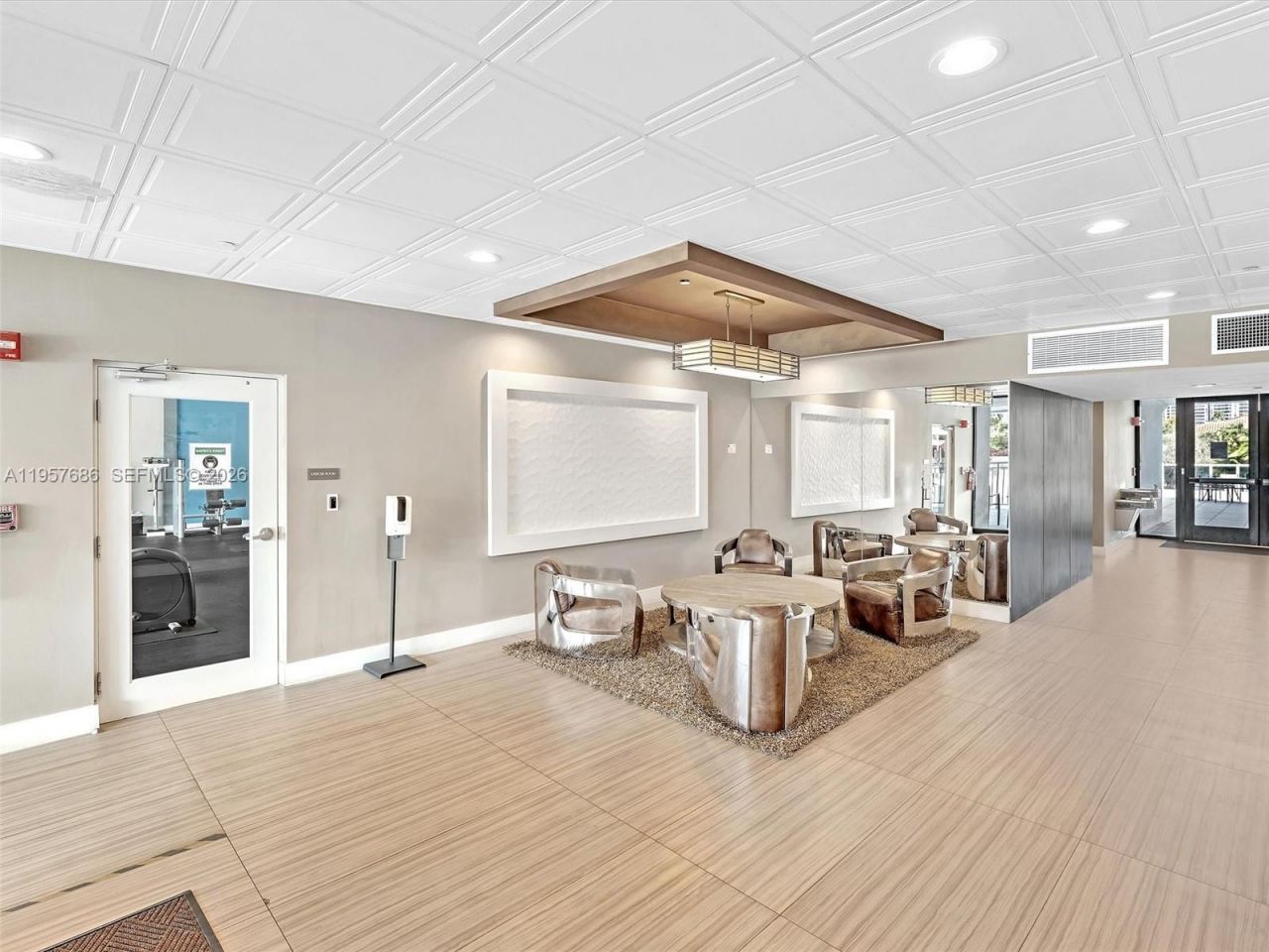 3675 N Country Club Dr, Unit 609, Aventura, FL 33180 Photo