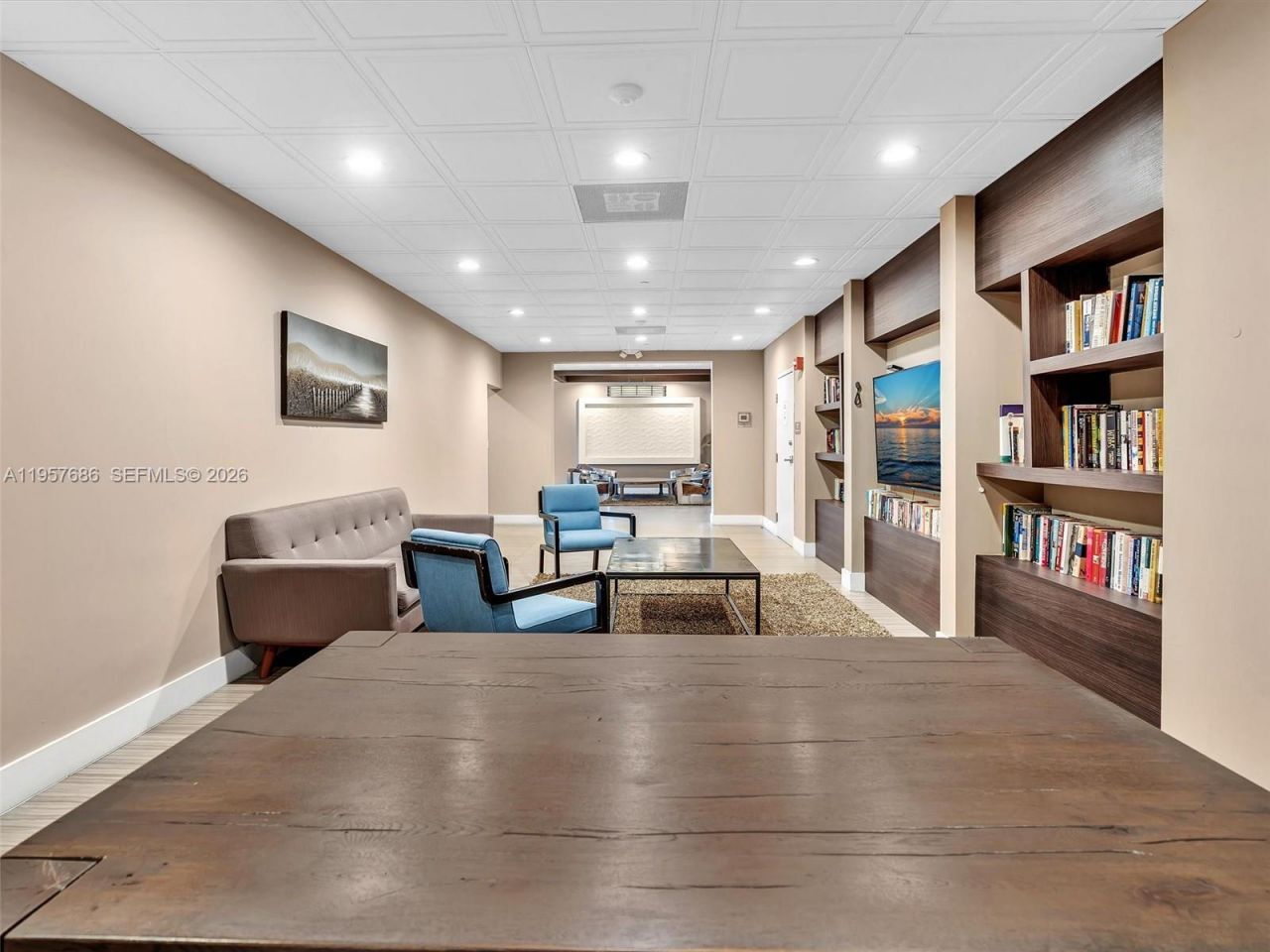 3675 N Country Club Dr, Unit 609, Aventura, FL 33180 Photo