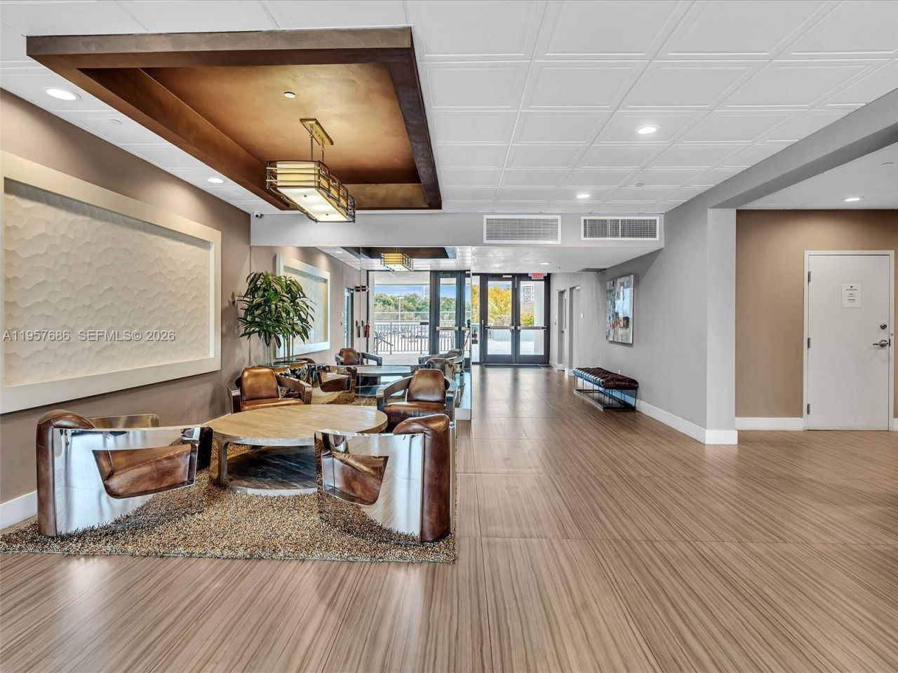 3675 N Country Club Dr, Unit 609, Aventura, FL 33180 Photo