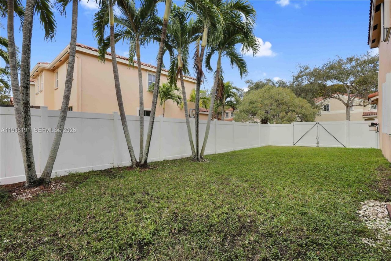 17102 SW 33rd Ct, Miramar, FL 33027 Photo