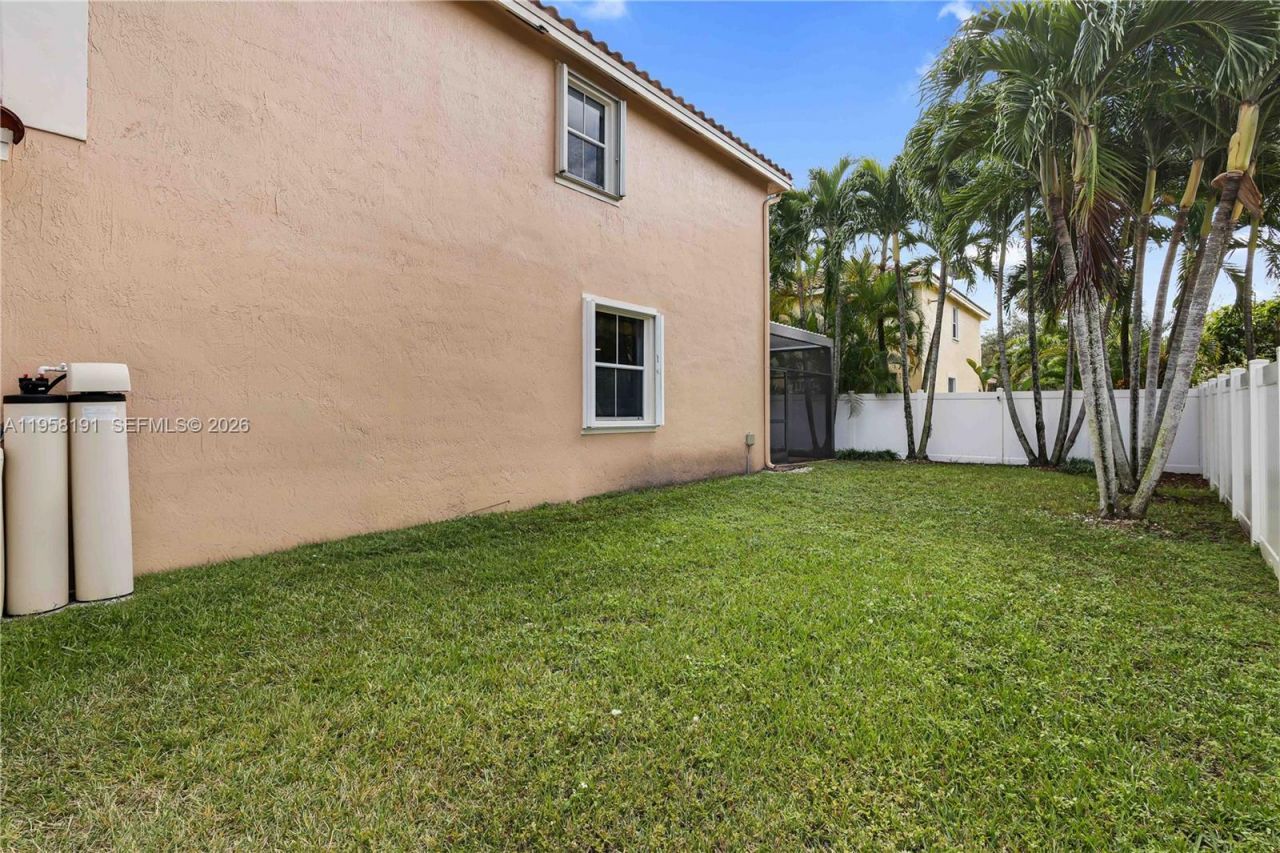 17102 SW 33rd Ct, Miramar, FL 33027 Photo