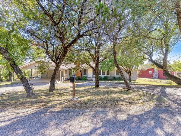 488 County Road 1600, Clifton, TX 76634