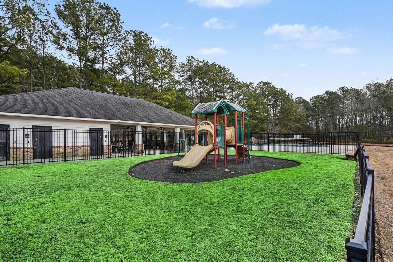 208 Buttonbush Court Photo 34