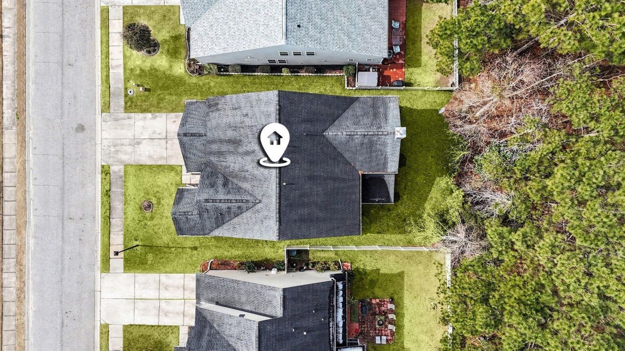 208 Buttonbush Court Photo 36