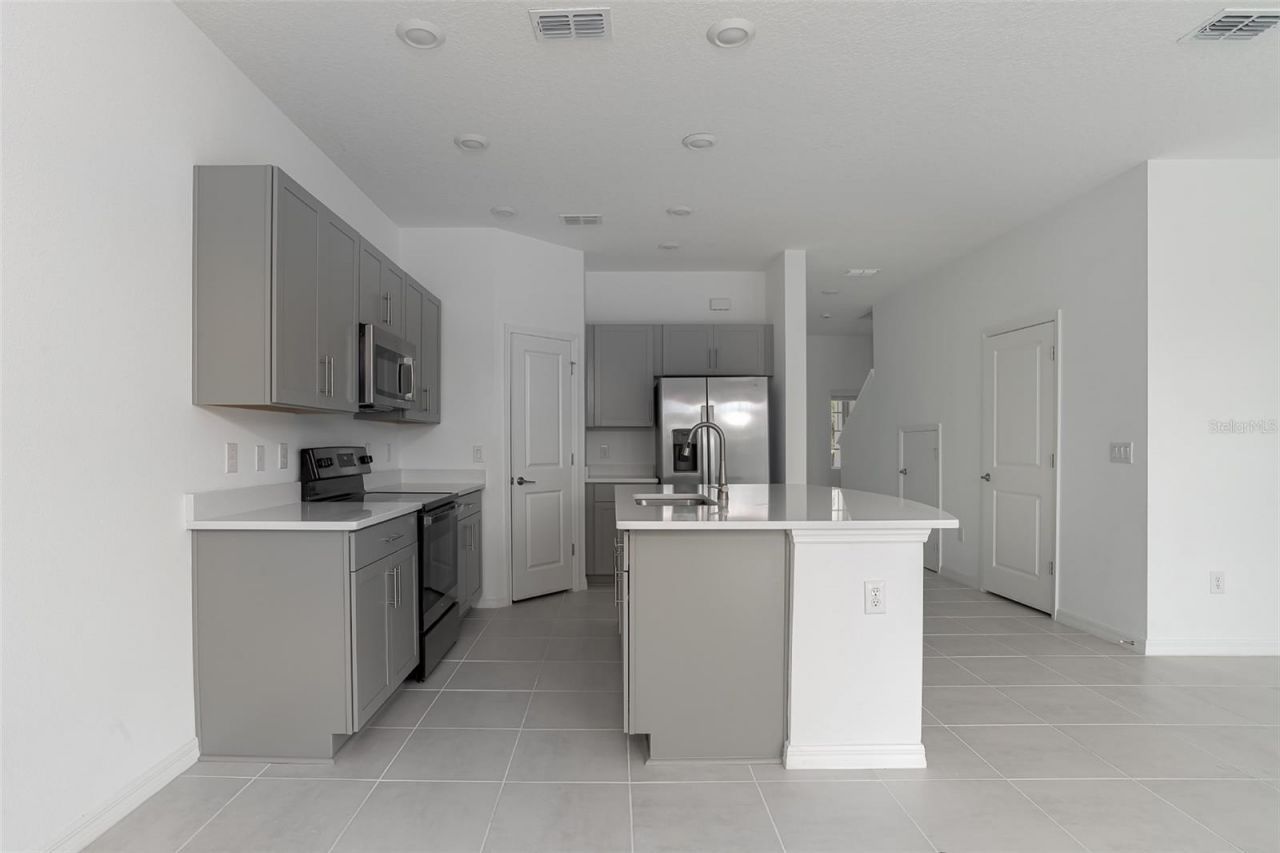 11787 Glenside Terrace, Palmetto, FL 34221 Photo