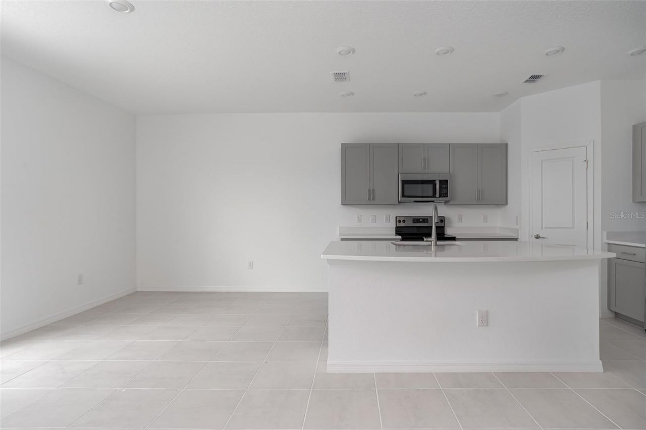 11787 Glenside Terrace, Palmetto, FL 34221 Photo