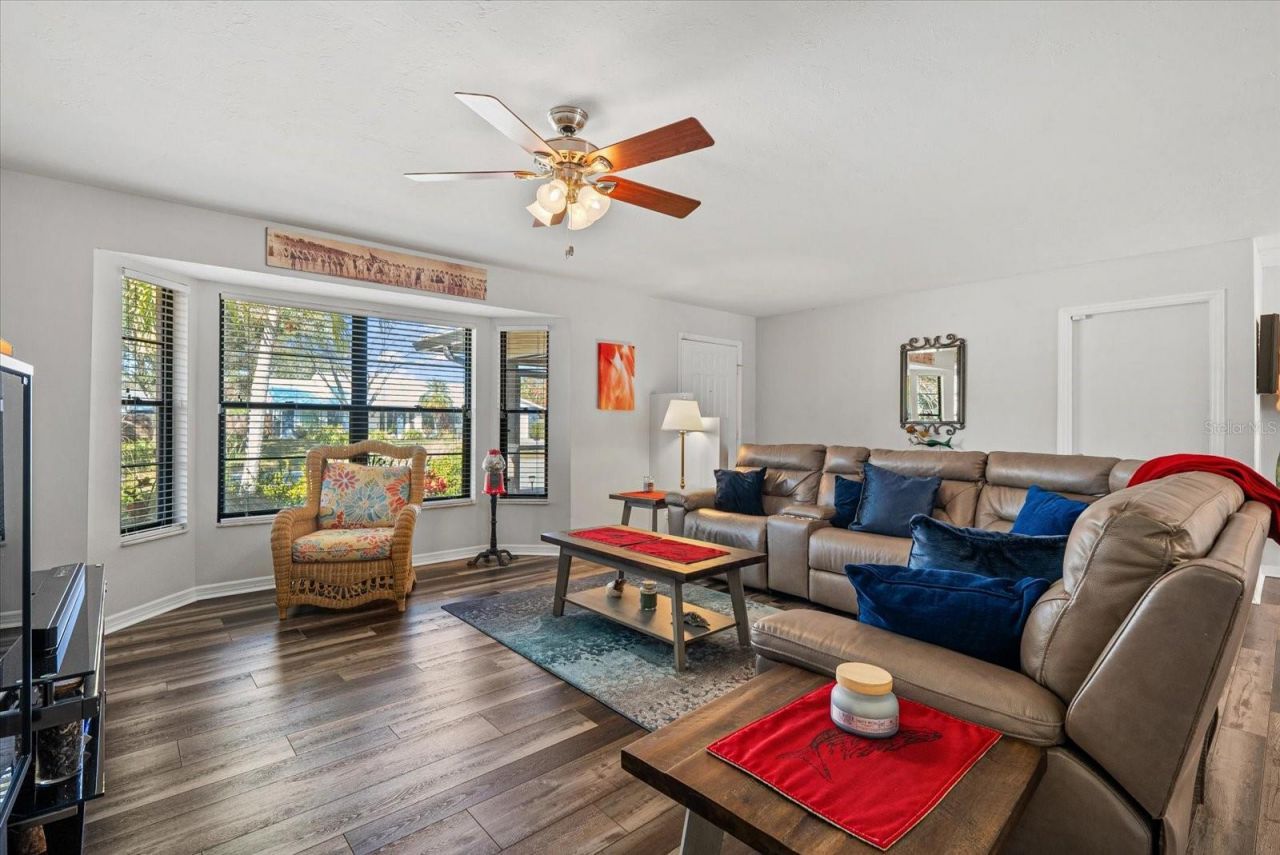 4132 Prairie View Drive, Sarasota, FL 34232 Photo