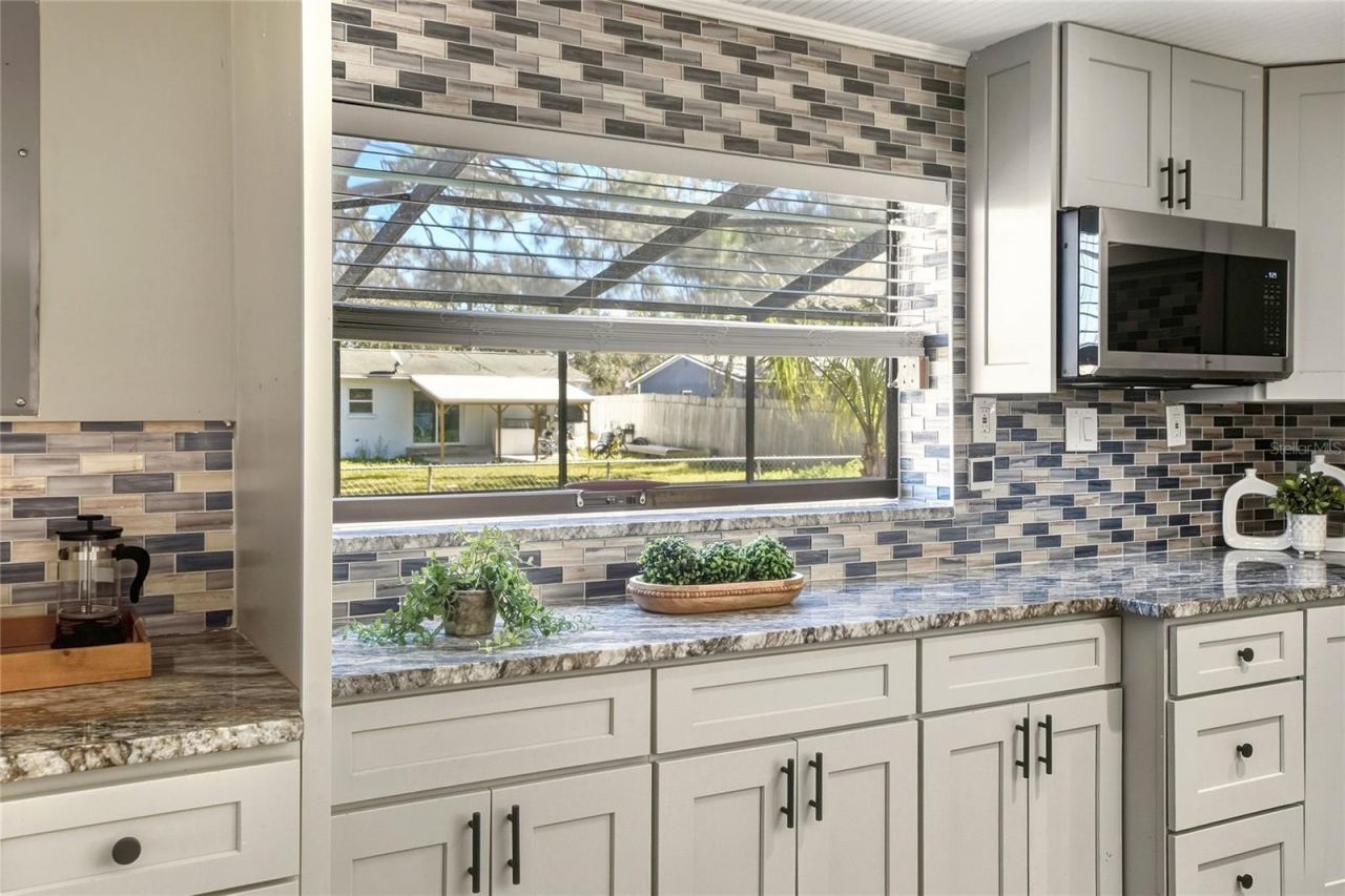 400 Patica Road Ne, Saint Petersburg, FL 33702 Photo