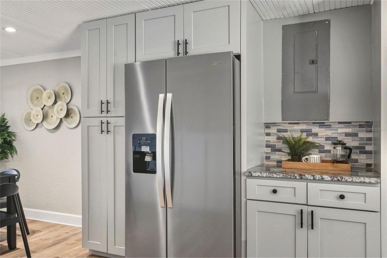 400 Patica Road Ne, Saint Petersburg, FL 33702 Photo