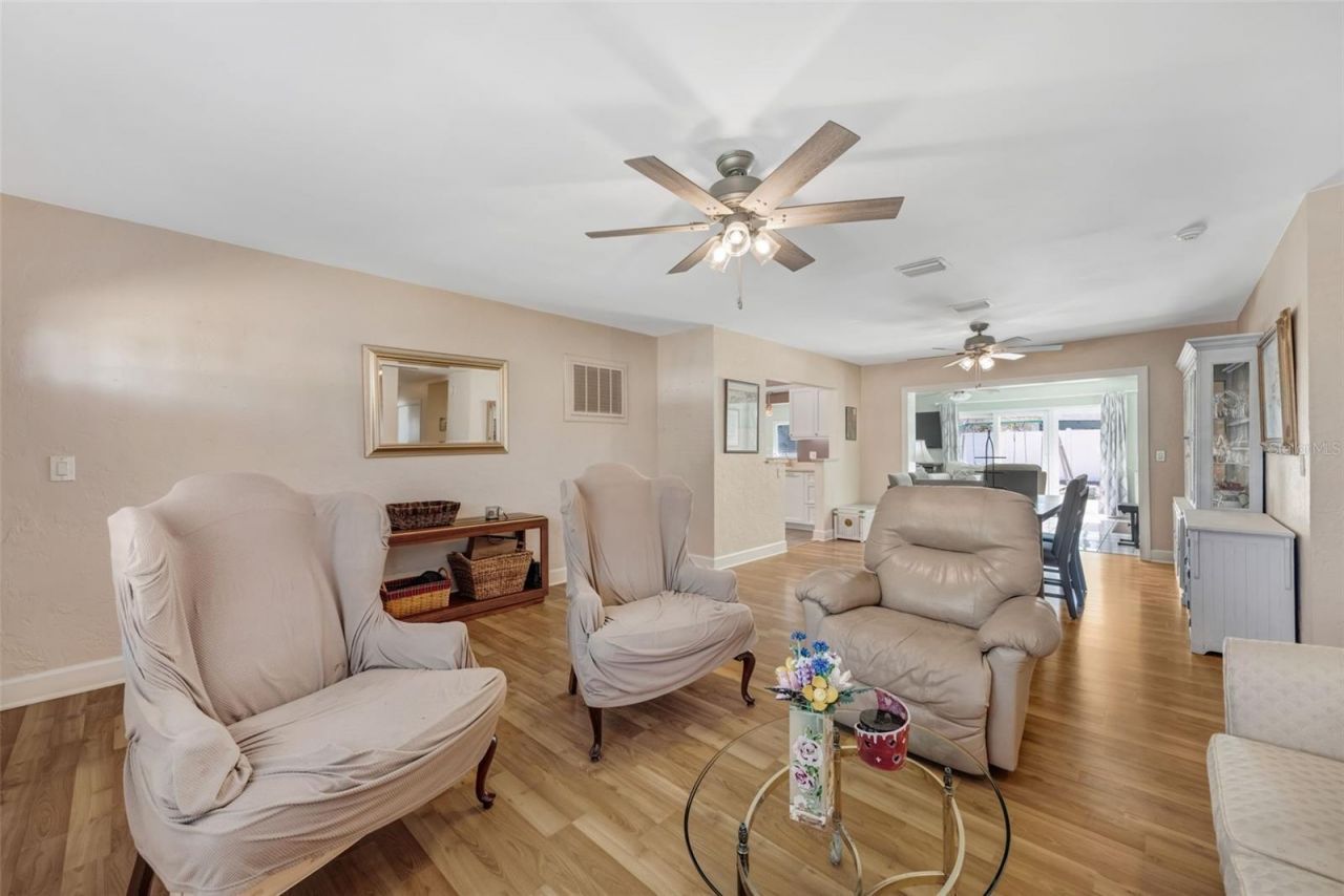3067 Kapok Kove Drive, Clearwater, FL 33759 Photo