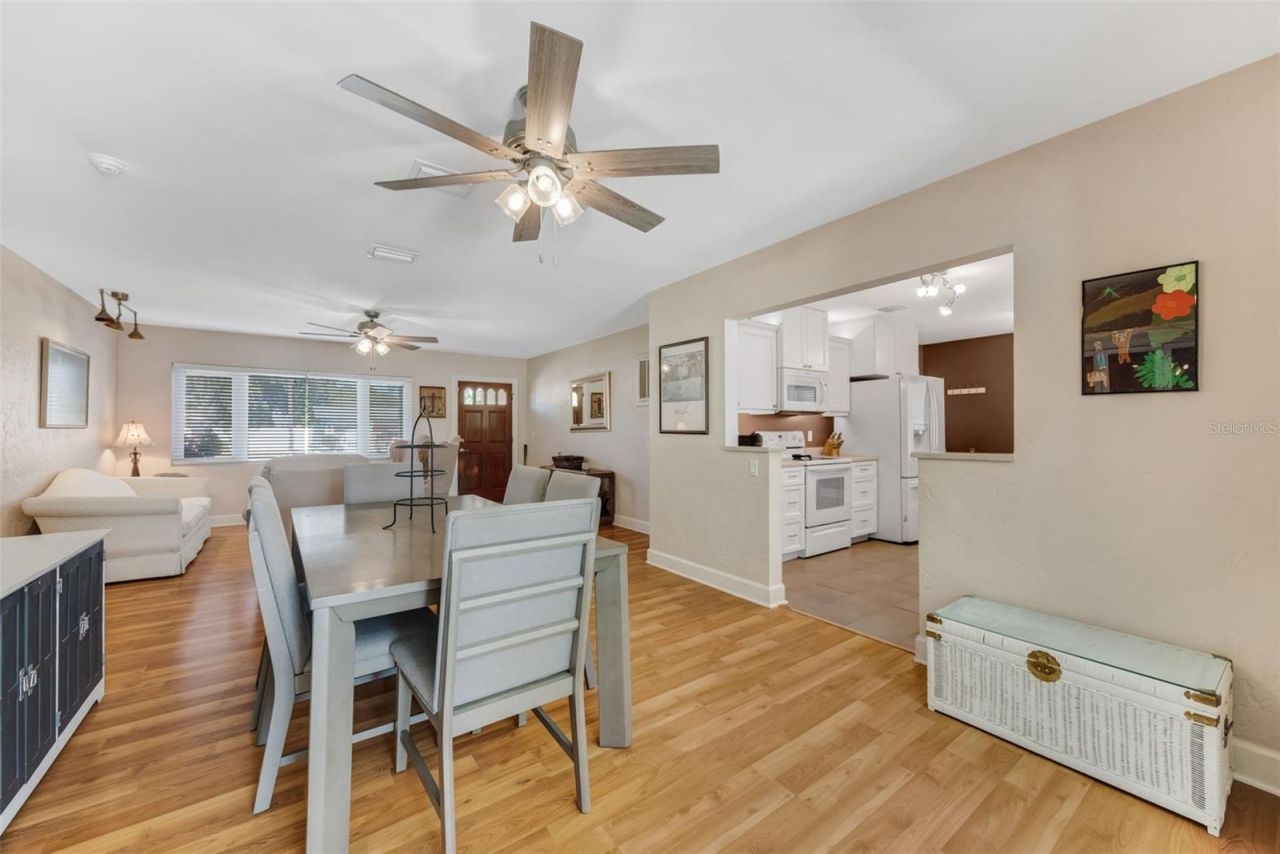 3067 Kapok Kove Drive, Clearwater, FL 33759 Photo