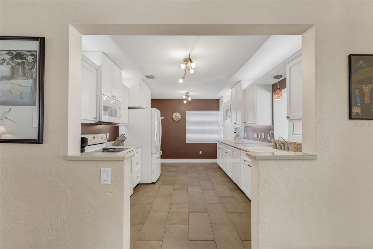 3067 Kapok Kove Drive, Clearwater, FL 33759 Photo