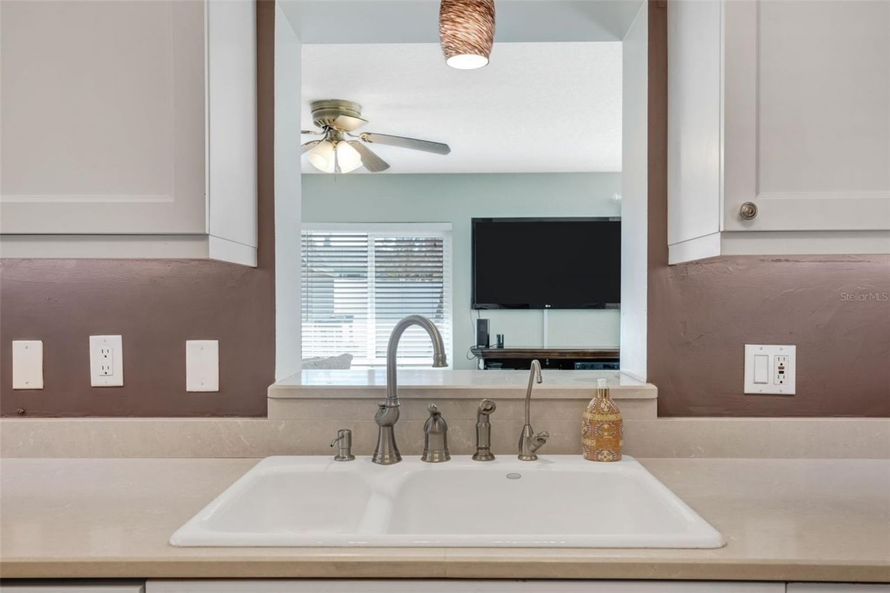 3067 Kapok Kove Drive, Clearwater, FL 33759 Photo