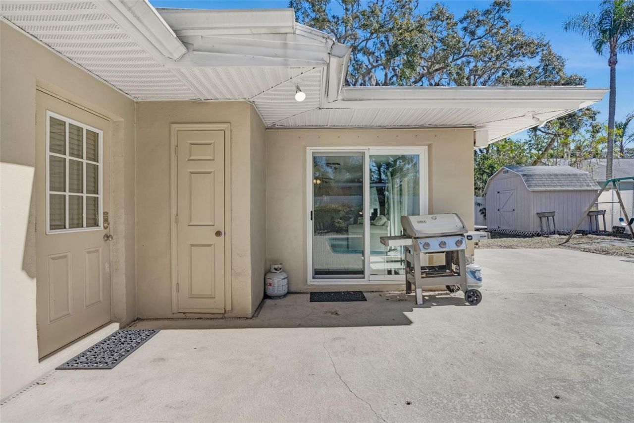 3067 Kapok Kove Drive, Clearwater, FL 33759 Photo