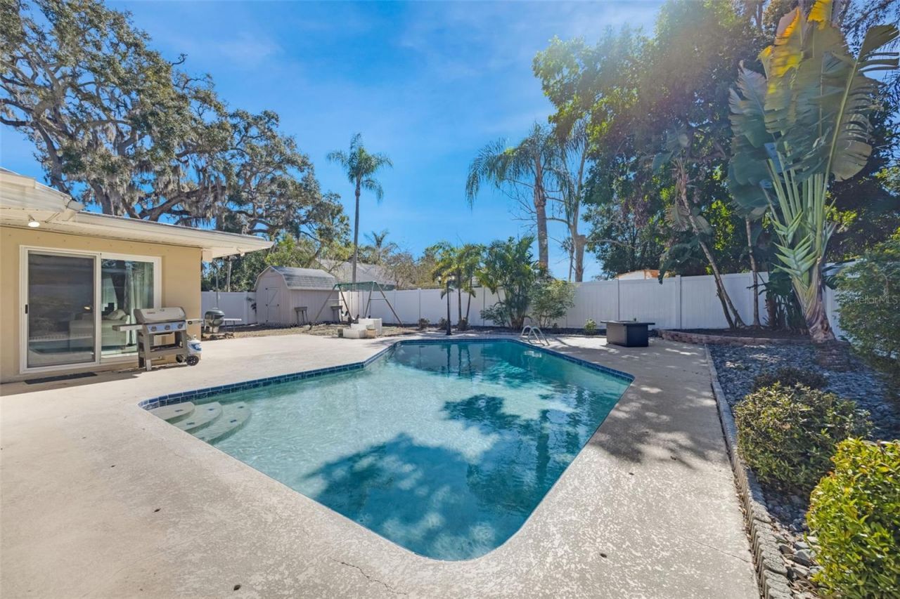 3067 Kapok Kove Drive, Clearwater, FL 33759 Photo