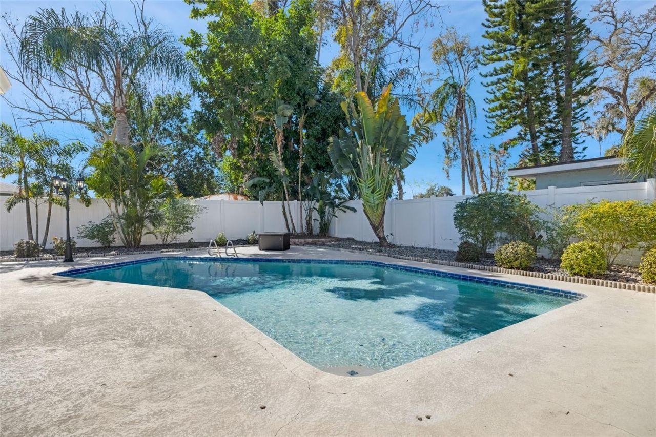 3067 Kapok Kove Drive, Clearwater, FL 33759 Photo