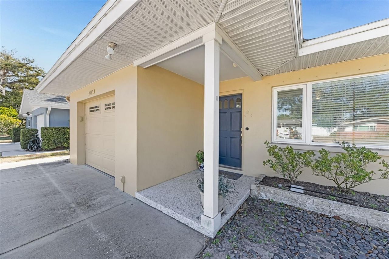 3067 Kapok Kove Drive, Clearwater, FL 33759 Photo