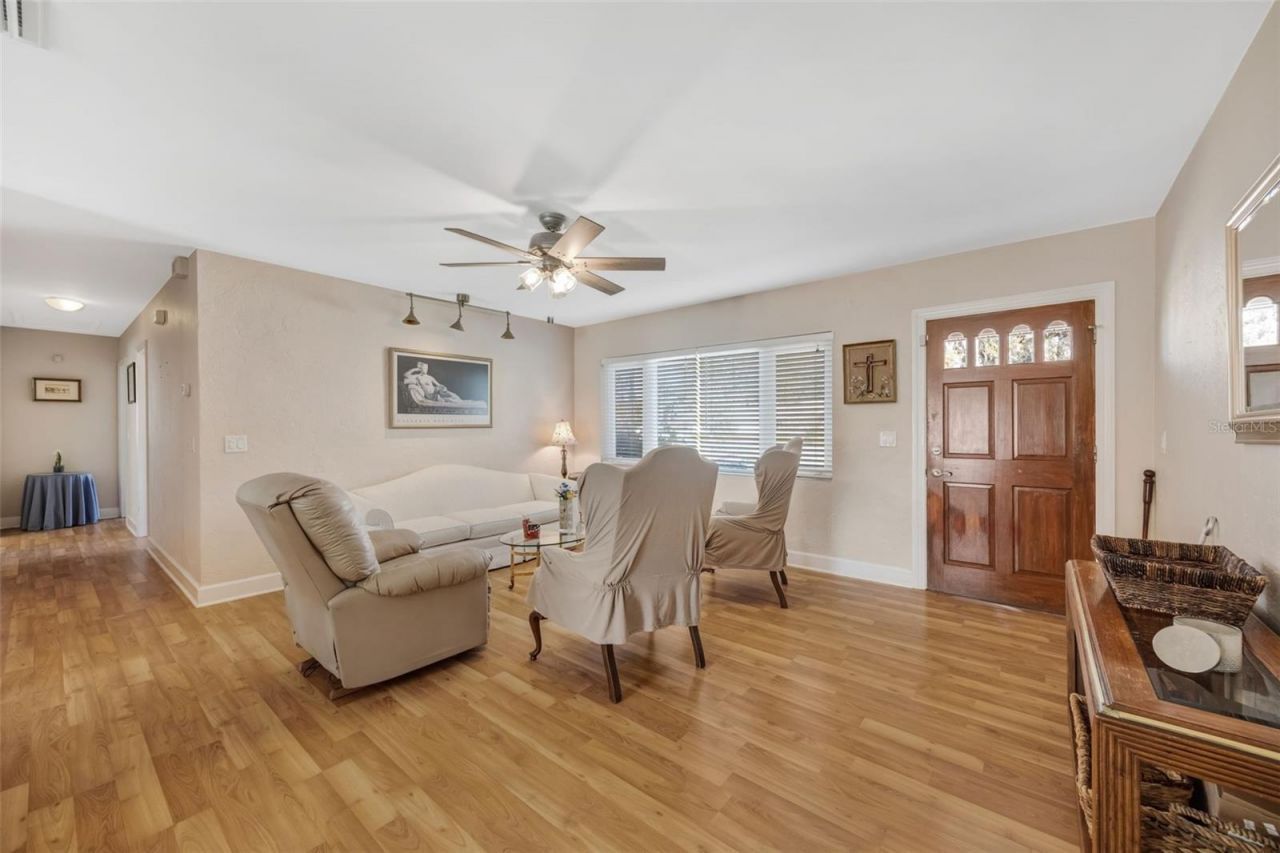 3067 Kapok Kove Drive, Clearwater, FL 33759 Photo