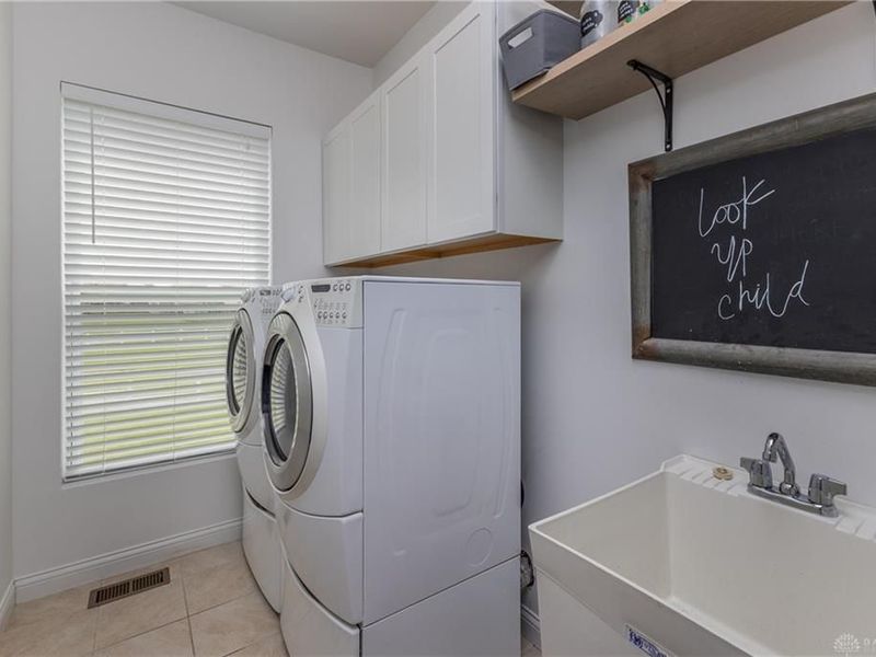 1613 Stonebury Court, Xenia, OH 45385 Photo 21