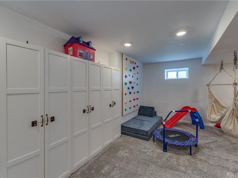 1613 Stonebury Court, Xenia, OH 45385 Photo 35