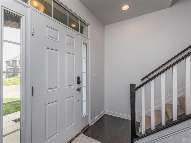 1613 Stonebury Court, Xenia, OH 45385 Photo 6