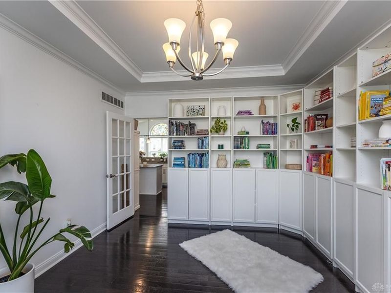 1613 Stonebury Court, Xenia, OH 45385 Photo 8