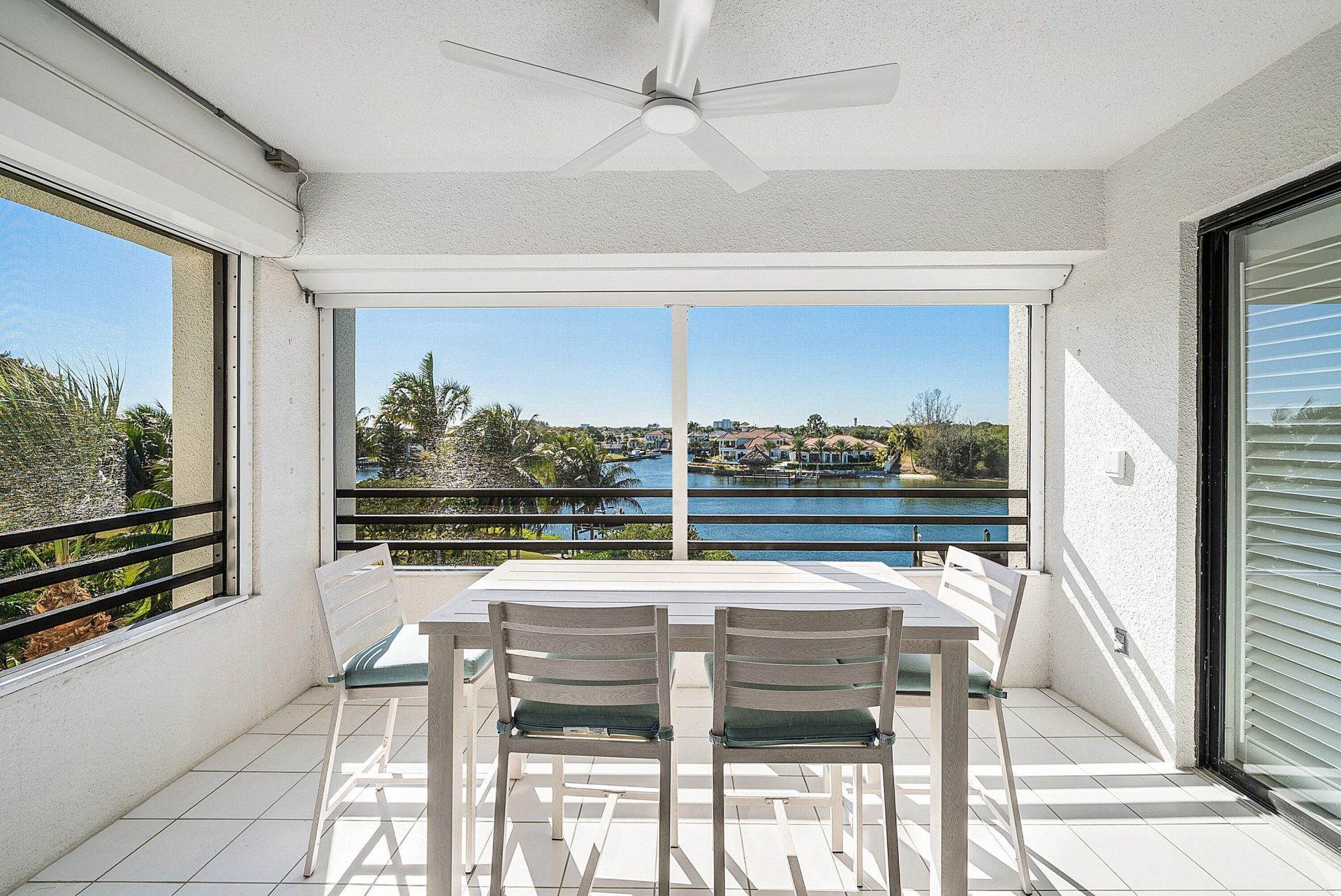 944 Oak Harbour Drive, Unit 944, Juno Beach, FL 33408 Photo