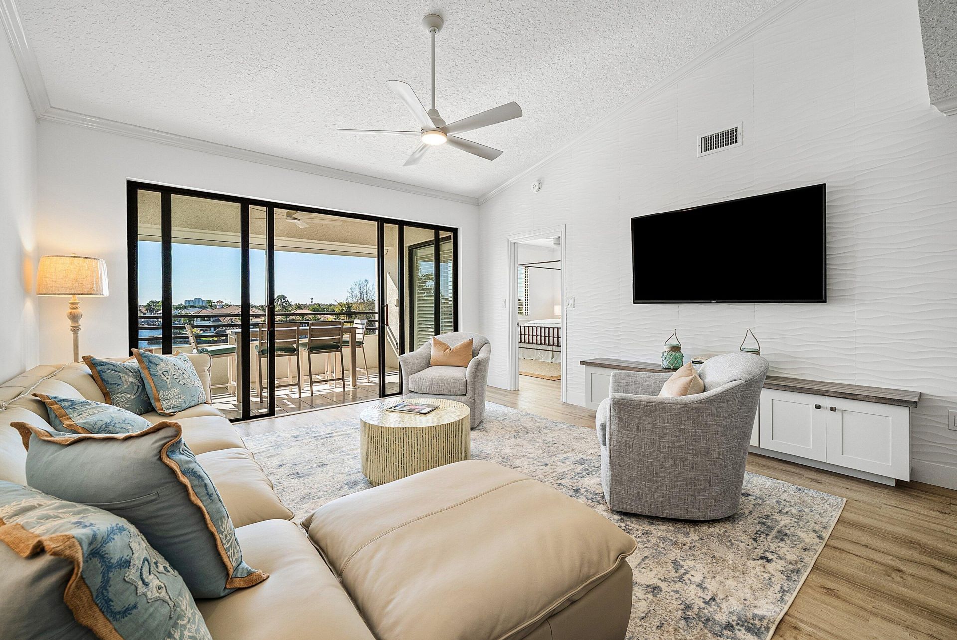 944 Oak Harbour Drive, Unit 944, Juno Beach, FL 33408 Photo