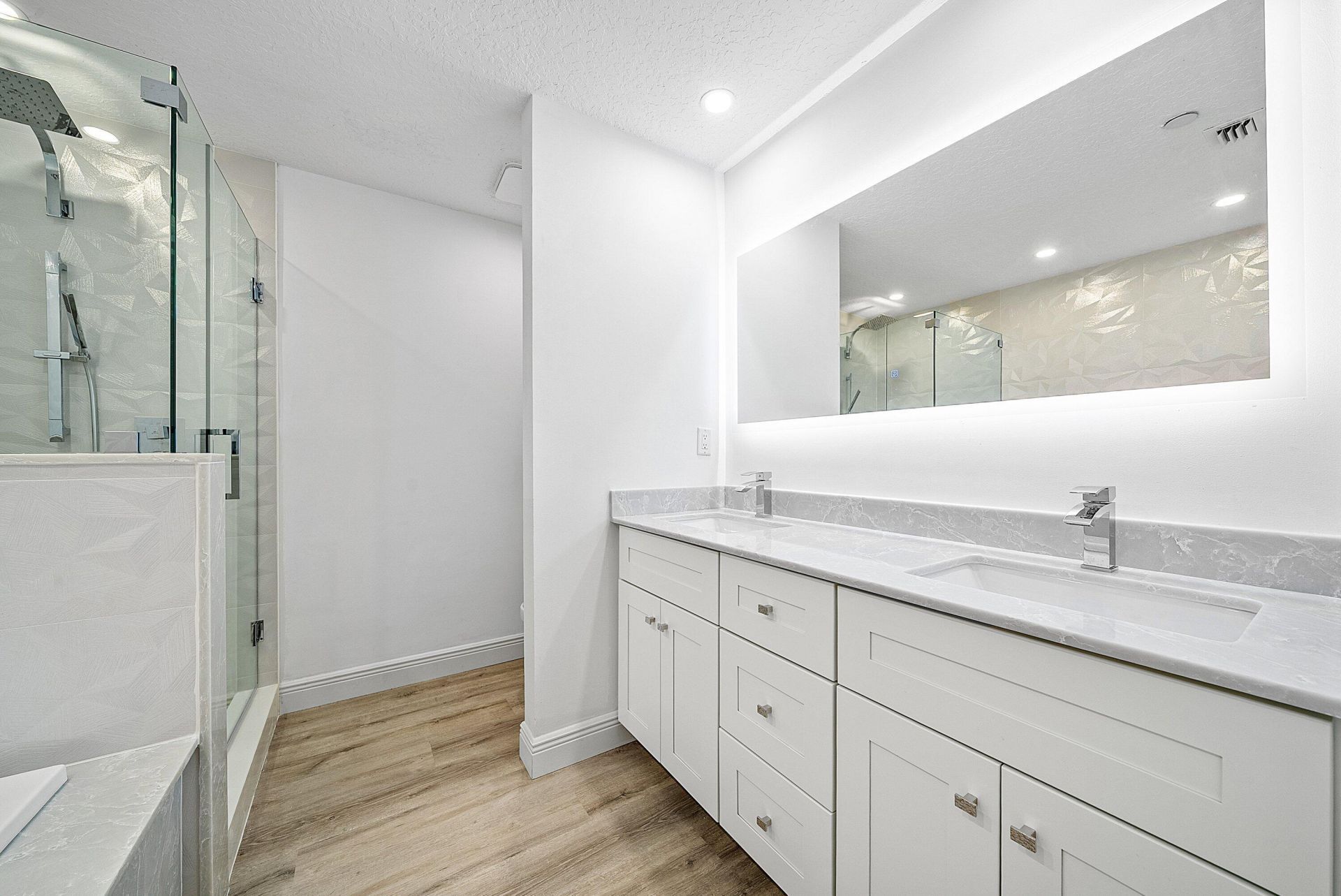 944 Oak Harbour Drive, Unit 944, Juno Beach, FL 33408 Photo