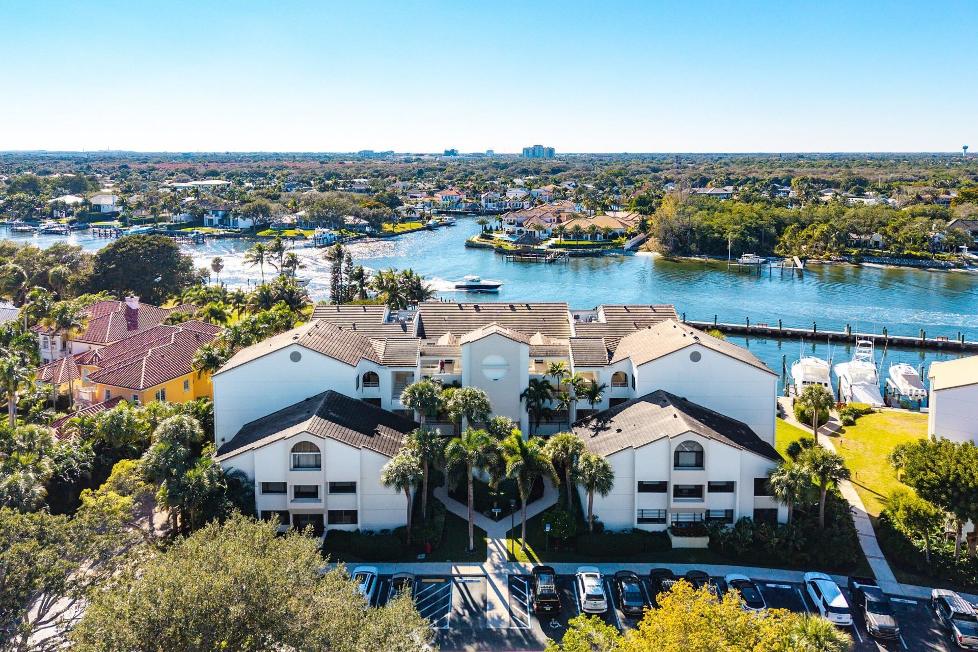 944 Oak Harbour Drive, Unit 944, Juno Beach, FL 33408 Photo