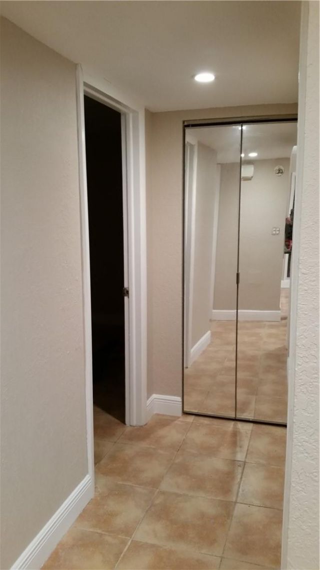 430 Commodore Drive, Unit 210, Plantation, FL 33325 Photo