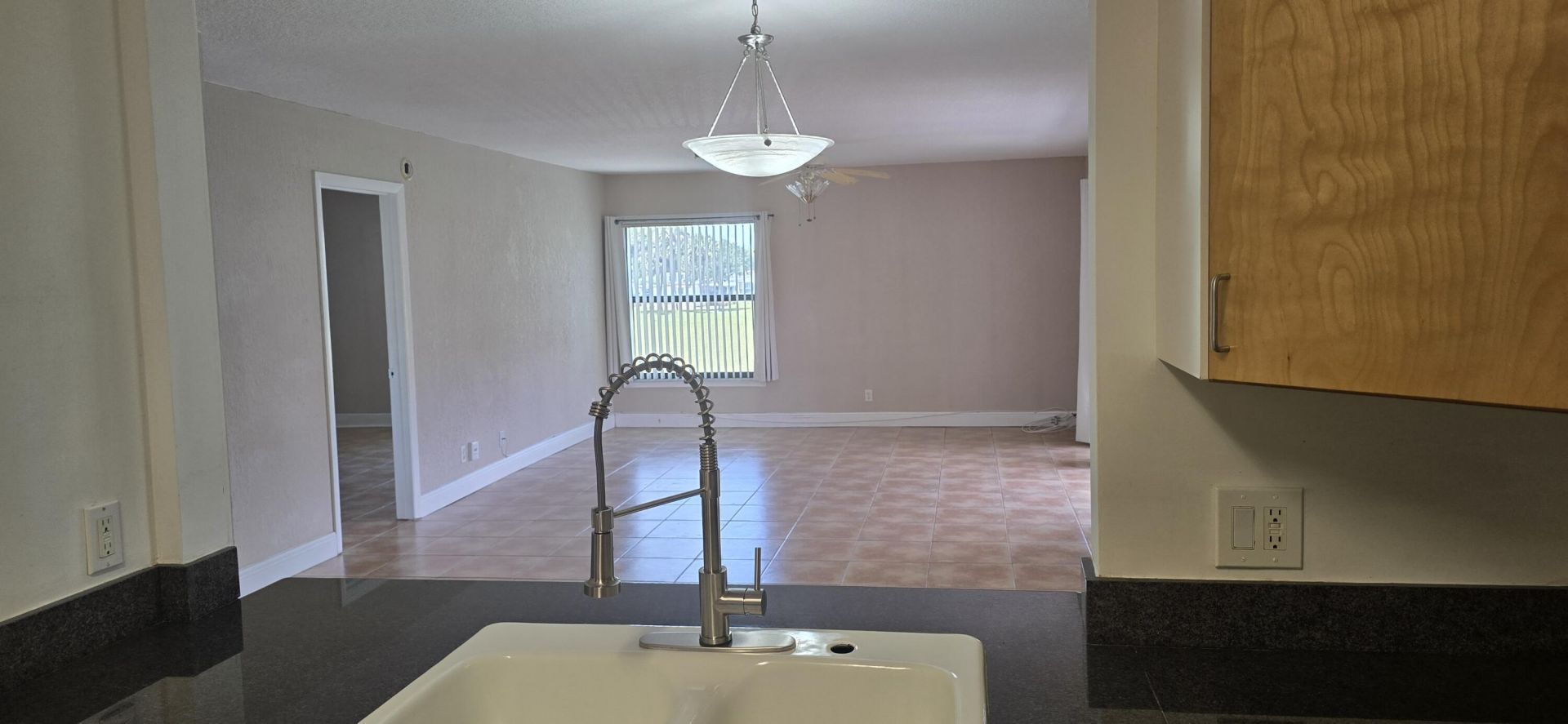 430 Commodore Drive, Unit 210, Plantation, FL 33325 Photo