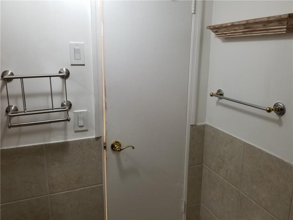 430 Commodore Drive, Unit 210, Plantation, FL 33325 Photo