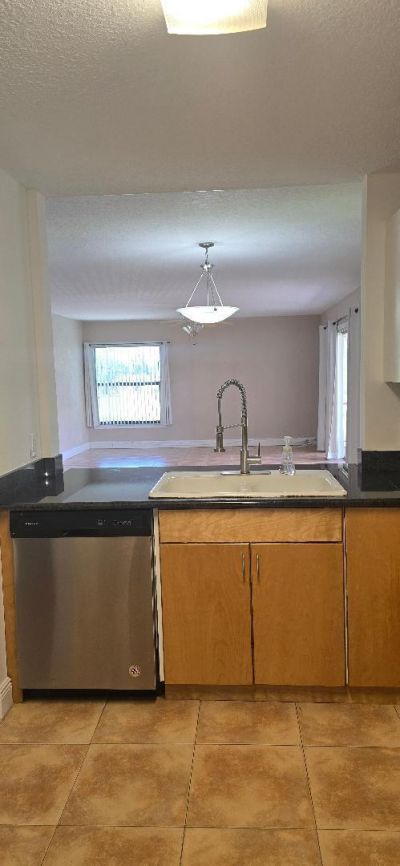 430 Commodore Drive, Unit 210, Plantation, FL 33325 Photo