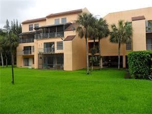 430 Commodore Drive, Unit 210, Plantation, FL 33325 Photo