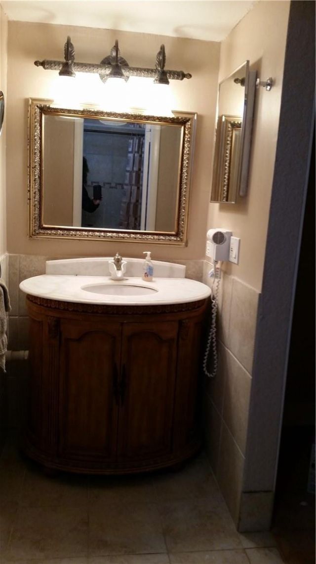 430 Commodore Drive, Unit 210, Plantation, FL 33325 Photo
