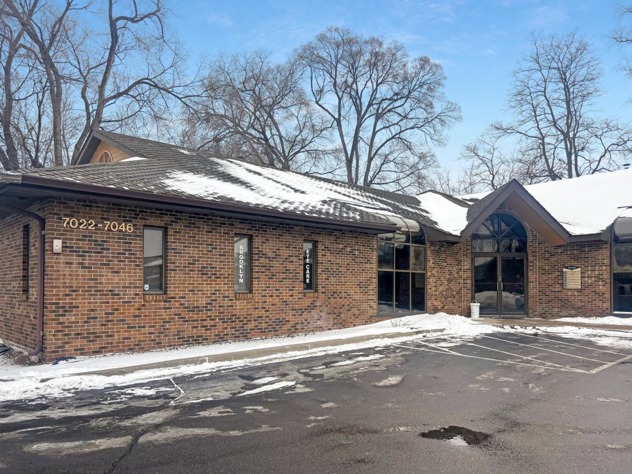 7046 Brooklyn Boulevard, Brooklyn Center, MN 55429 Main Photo
