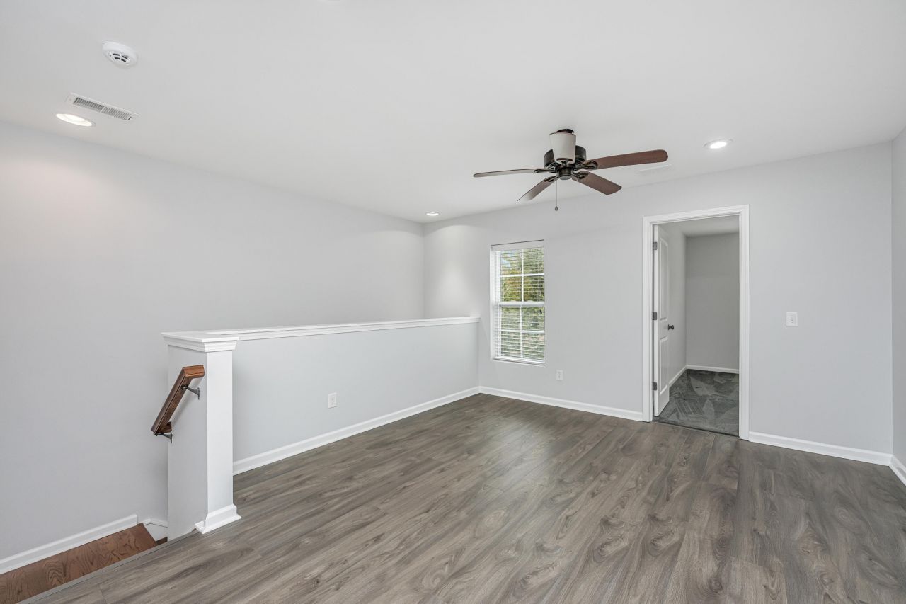 3808 Tupelo Branch Row Photo 11