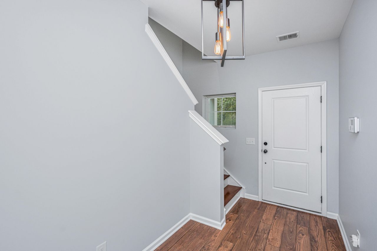 3808 Tupelo Branch Row Photo 6