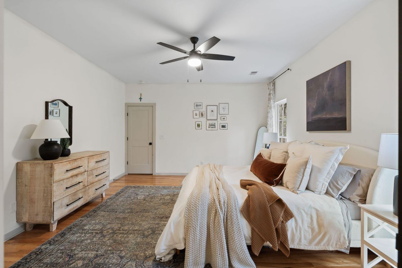 204 Ferry Point Drive Photo 14