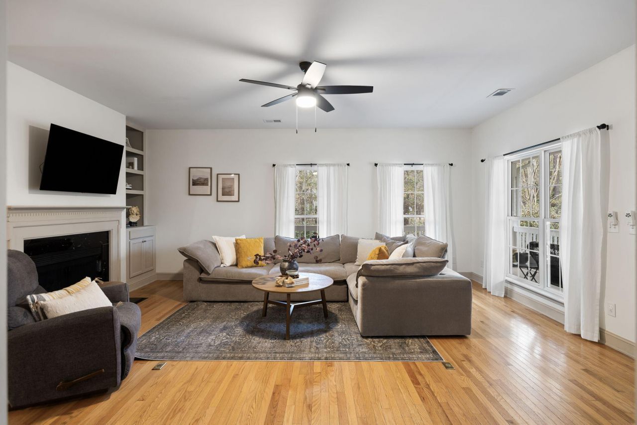 204 Ferry Point Drive Photo 5