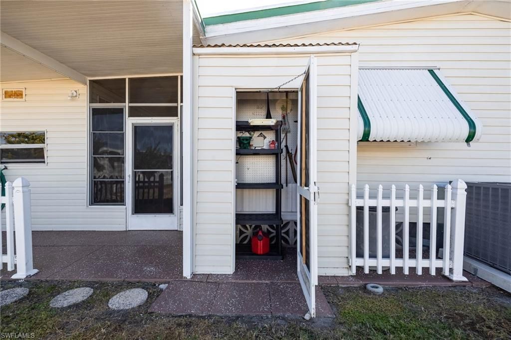 111 Snead Dr, North Fort Myers, FL 33903 Photo