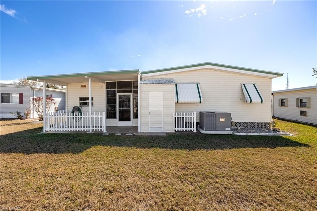 111 Snead Dr, North Fort Myers, FL 33903 Photo