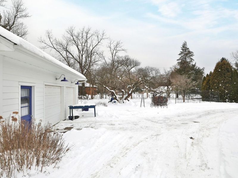 1881 W Dublin Granville Road, Worthington, OH 43085 Photo 48