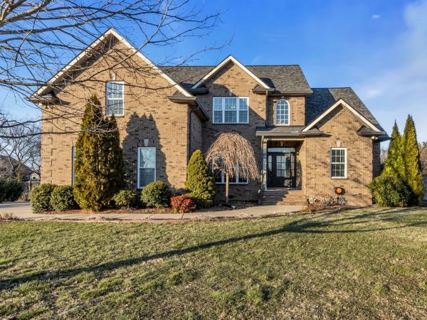 2104 Nunley Dr, Rockvale, TN 37153